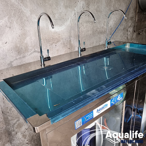 Máy lọc nước tinh khiết 100l/h 3 vòi dùng cho cơ sở sản xuất