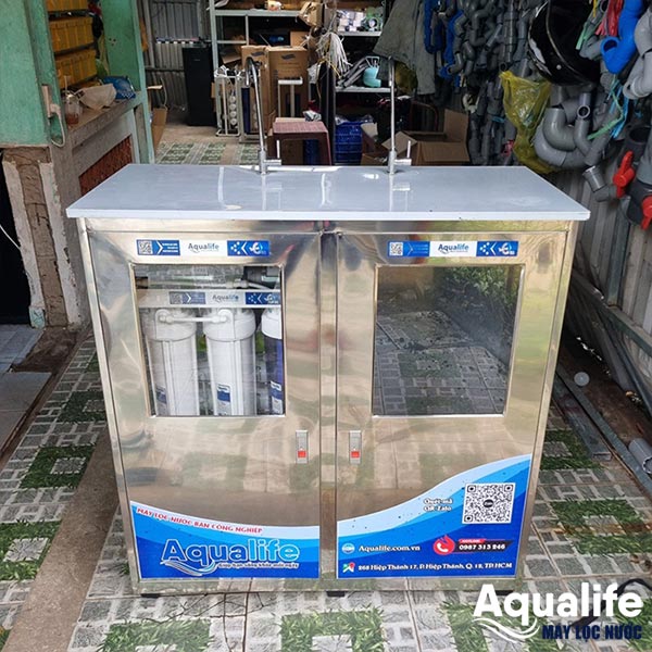Thiết bị lọc nước bán công nghiệp 75l h 2 vòi