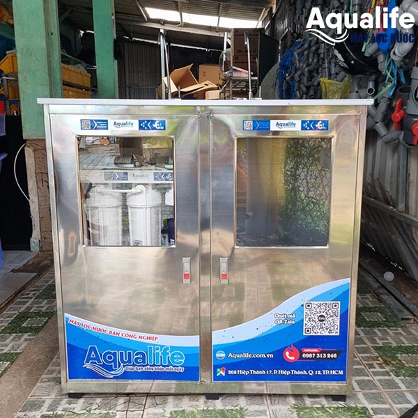 Máy lọc nước bán công nghiệp 80l/h 2 vòi tủ inox