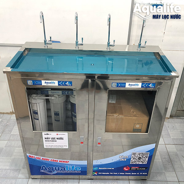 Máy lọc nước bán công nghiệp 50 lít mỗi giờ 4 vòi