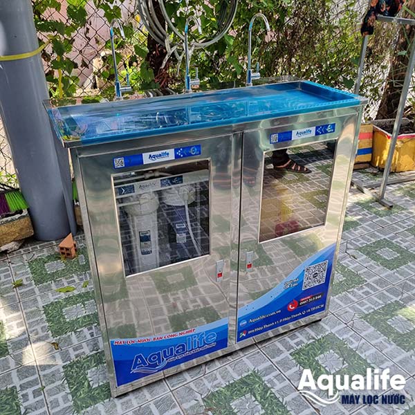 Máy lọc nước BCN 60 lít mỗi giờ thiết kế 3 vòi tiện dụng