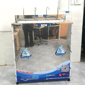 Máy lọc nước công nghiệp 80 lít/h 4 vòi tủ inox 304
