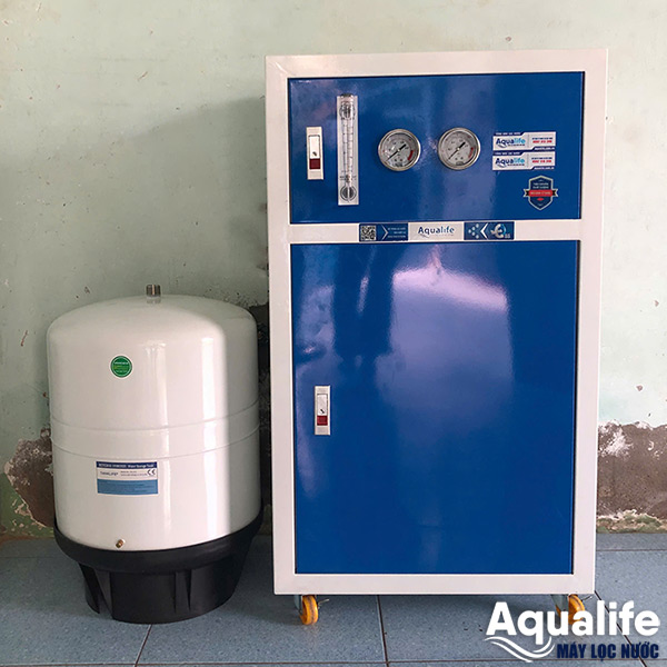 Máy lọc nước RO bán công nghiệp 80 l/h tủ thép