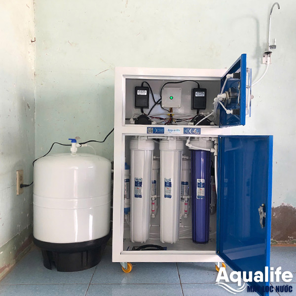 Máy lọc nước RO 80l/h công suất lớn tủ thép